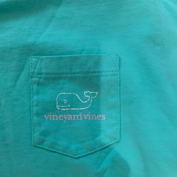 Vineyard vines tshirt - Picture 3 of 4